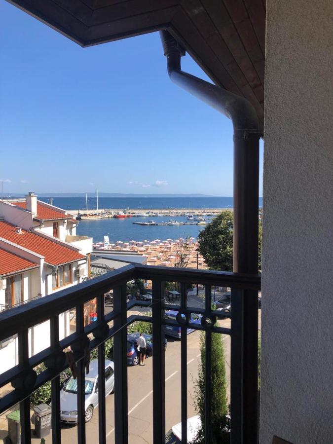 Breeze Guest House تشيرنوموريتس المظهر الخارجي الصورة