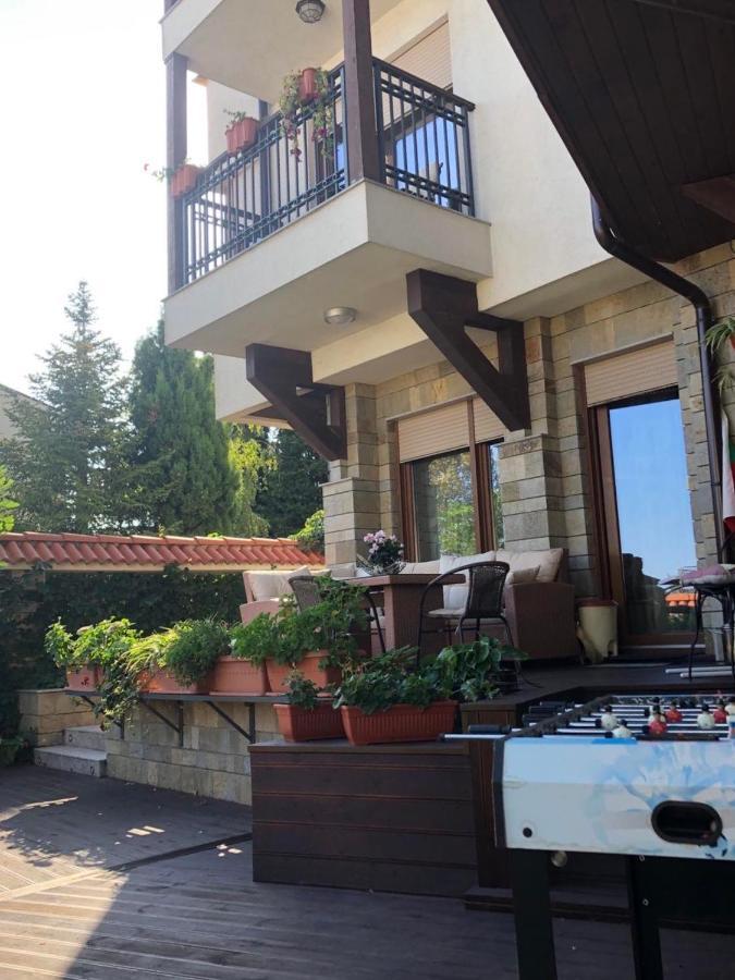 Breeze Guest House تشيرنوموريتس المظهر الخارجي الصورة