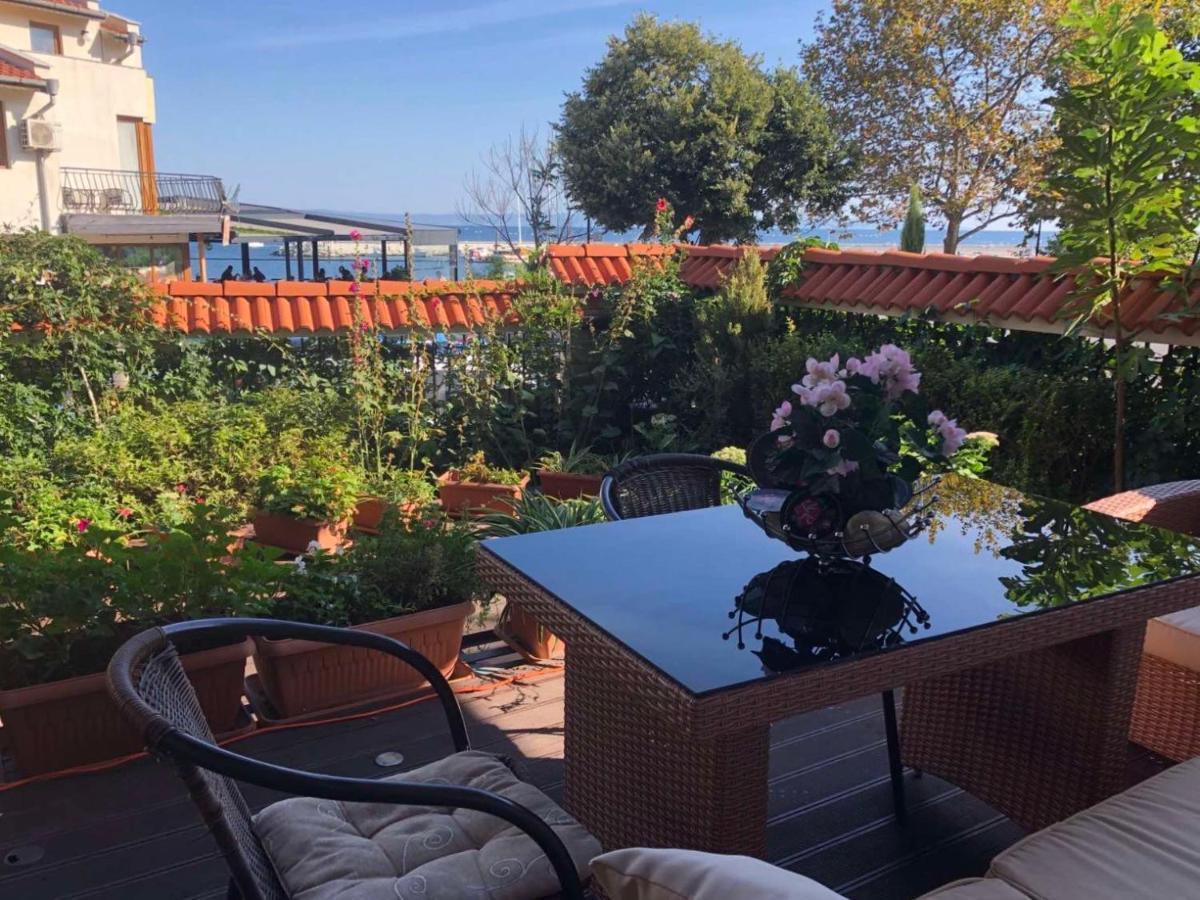 Breeze Guest House تشيرنوموريتس المظهر الخارجي الصورة