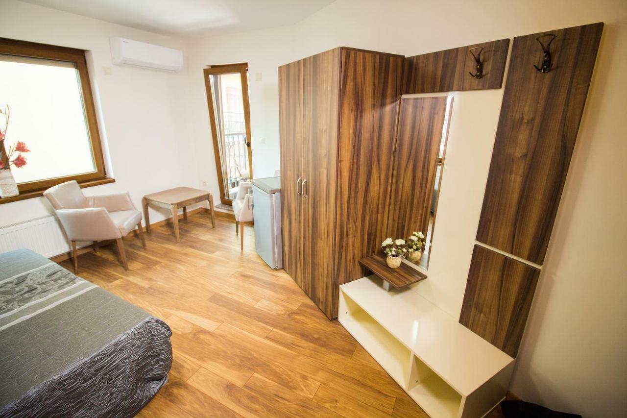 Breeze Guest House تشيرنوموريتس المظهر الخارجي الصورة